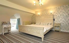 The Hand At Llanarmon